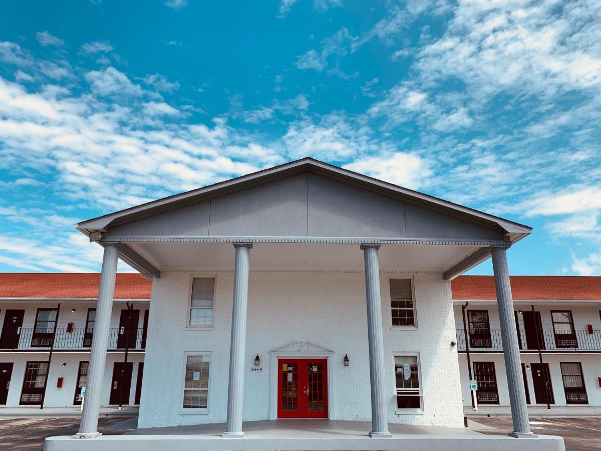 Econo Lodge Crystal Coast Морхед-Сити Экстерьер фото