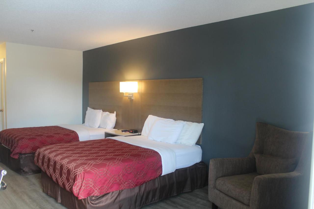 Econo Lodge Crystal Coast Морхед-Сити Экстерьер фото