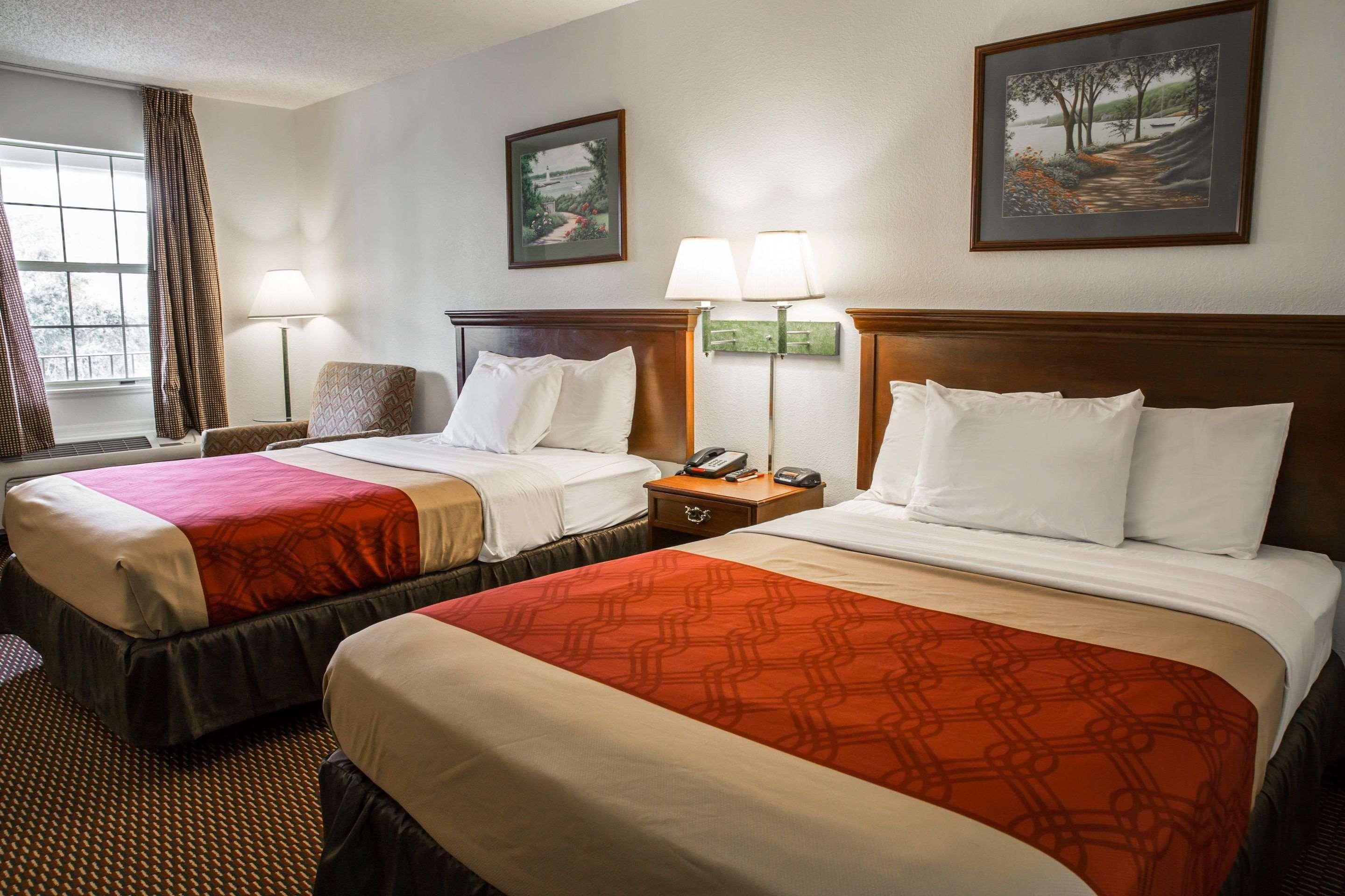 Econo Lodge Crystal Coast Морхед-Сити Экстерьер фото
