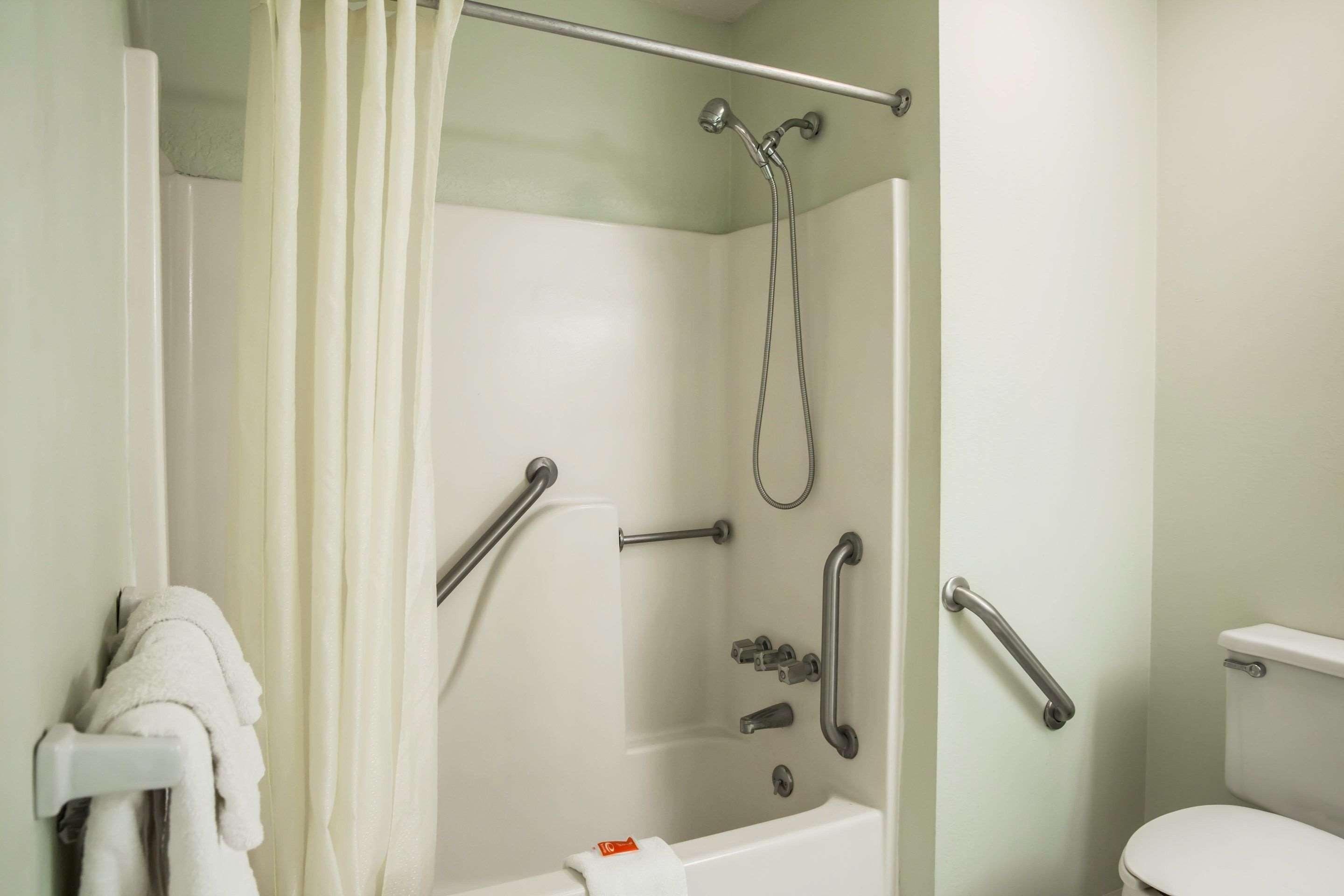 Econo Lodge Crystal Coast Морхед-Сити Экстерьер фото